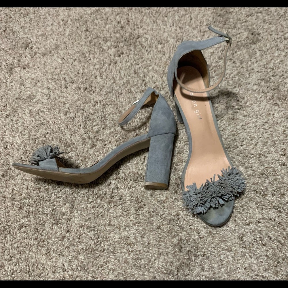Suede dusty blue Madden Girl block heels, size 10